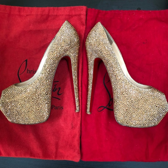 SOLD ON OTHER SITE !!! Christian Louboutin Pumps - Picture 7 of 8
